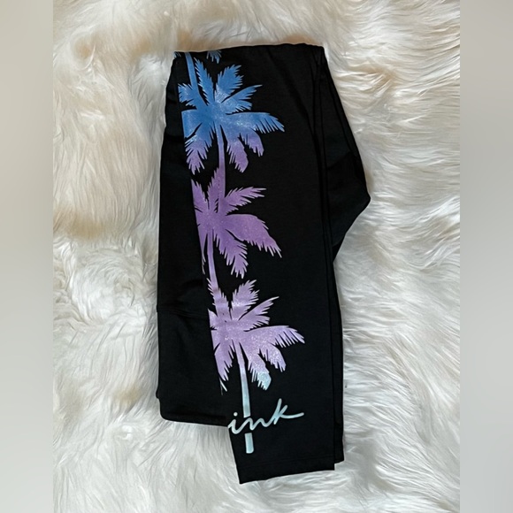 PINK Victoria’s Secret Palm Print High-Waisted Full Length Leggings - Picture 6 of 10